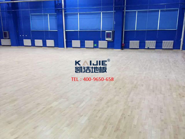 「體育木地板」體育木地板越厚越好？別開(kāi)玩笑了——?jiǎng)P潔地板