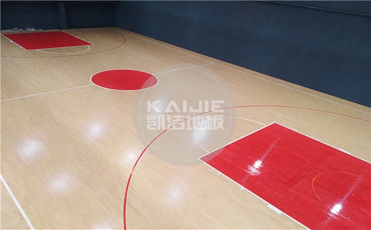 山東同昌物業(yè)公司籃球館木地板項目圖片