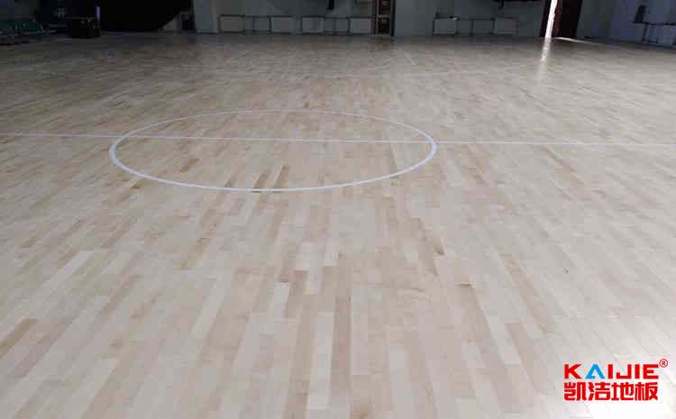 楓樺木籃球?qū)嵞具\(yùn)動地板施工技術(shù)